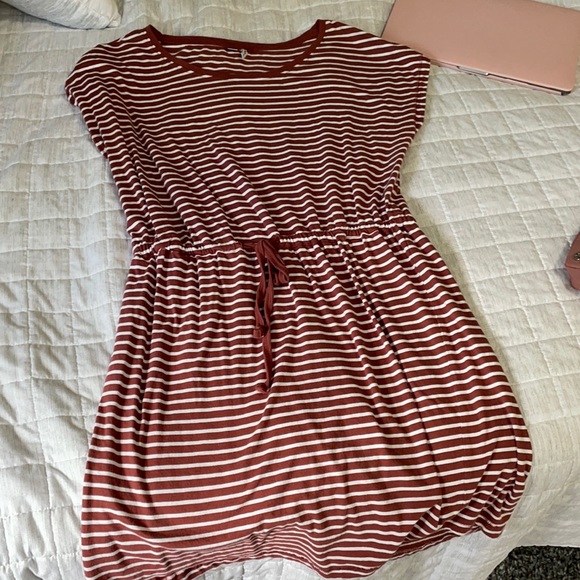 Dresses & Skirts - Only dress